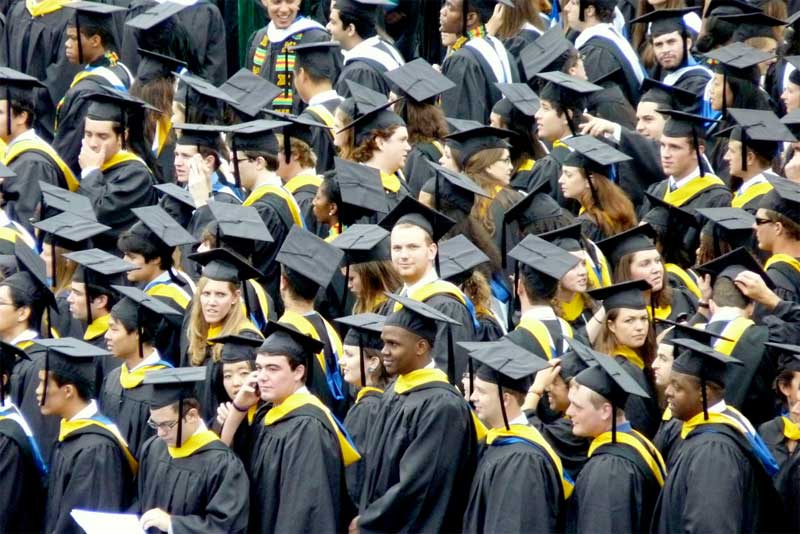 Graduate Jobs at Ten Year High, How students can stand out in a challenging job market
